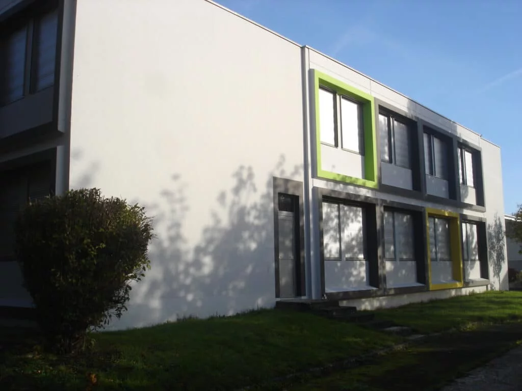 Photo du collège Josquin des Près à Beaurevoir dans le 02 vue de derrière
