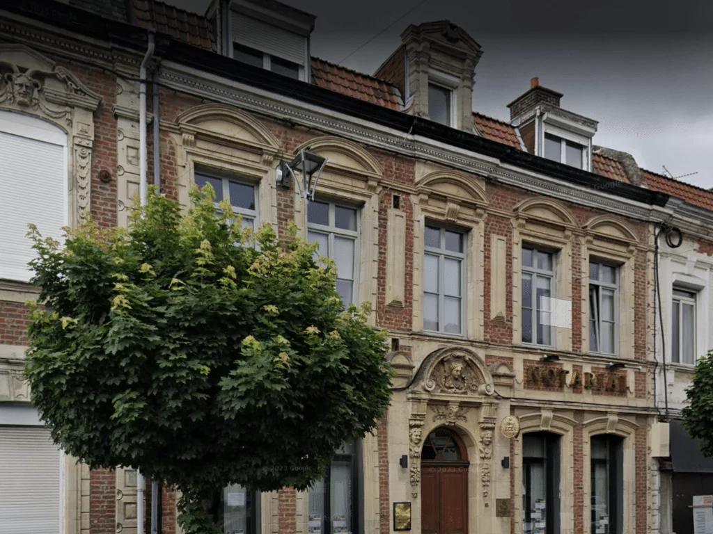 Photo de la devanture de l'office notarial de Béthune dans le 62